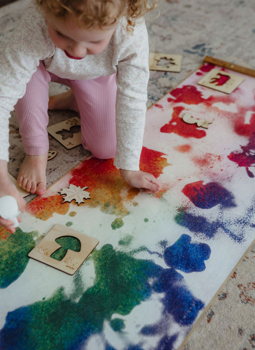 Rainbow Magic Canvas & Brush Set: Mess-Free Painting with Just Water